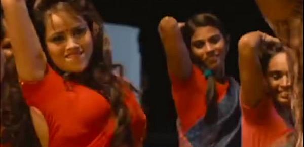  Hot item song